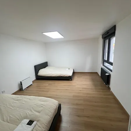 Maison 3 *